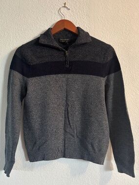 Banana Republic Merino wool quarter zip sweater